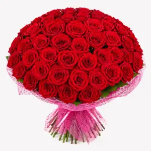 Mazzo Di Rosse fresh red rose bouquet symbolizing love and passion, perfect for romantic gifting in Milano.