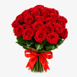 Mazzo Di Rose Rosse bouquet of fresh red roses arranged for romantic gift, love, and special occasions in Milano