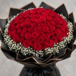 Buoquet Di Rosa Rosso with fresh red roses arranged elegantly for romantic gift and special occasions in Milano