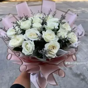 Million Rose Stabilizzate Milan luxury preserved rose arrangement