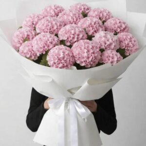 Maxi Bouquet ortensie Rosa luxury pink hydrangea bouquet for romantic gifting and premium flower delivery in Milano