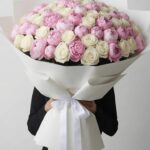 Mixi Bouquet Rose Bianche elegant white roses bouquet for weddings sympathy and luxury flower delivery in Milano