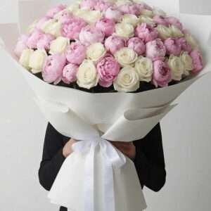Mixi Bouquet Rose Bianche elegant white roses bouquet for weddings sympathy and luxury flower delivery in Milano