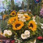 Gitasole Per Pieces beautiful sunflower flower arrangement for special occasions in Milan