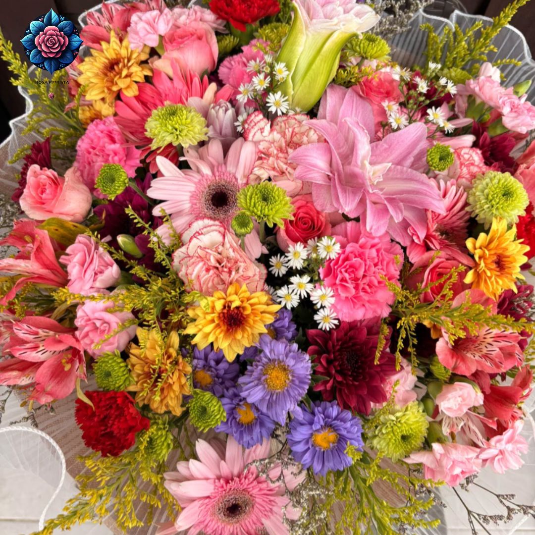 Big Mix Bouquet large mixed flower bouquet in Milan