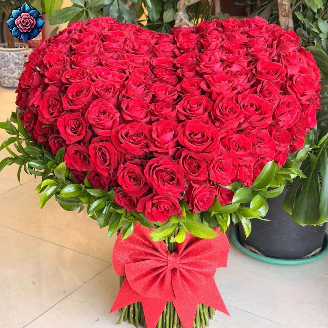 Big Rosa Bouque large fresh rose bouquet in Milan
