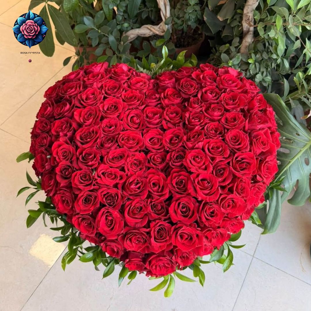 Big Rosa Bouque large fresh rose bouquet in Milan