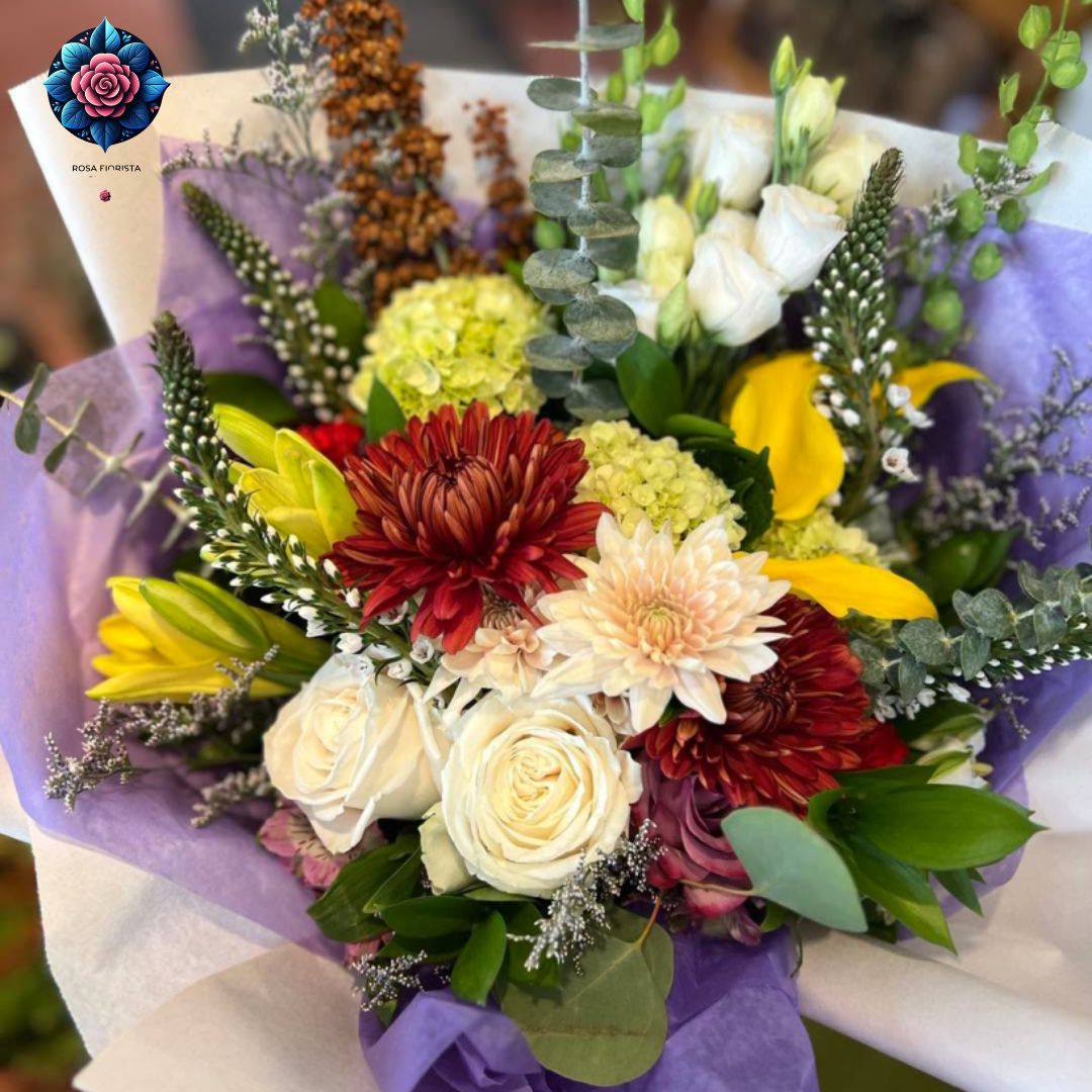 Bouquet Mix fresh mixed flower bouquet in Milan