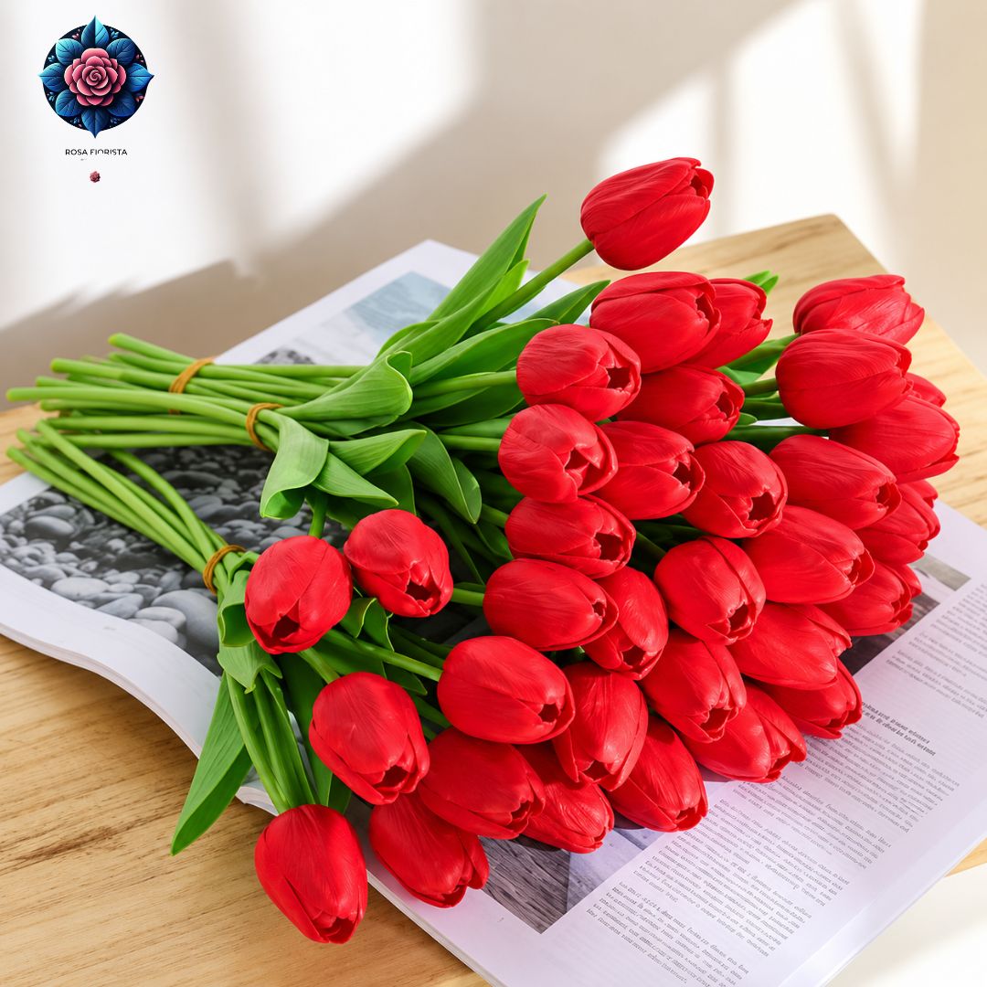 Bouquet di 20 Tulipani Rosso with fresh red tulips arranged in Milan