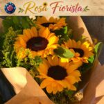 Bouquet di girasoli Milano featuring fresh yellow sunflowers, a cheerful floral gift from Rosa Fiorista.