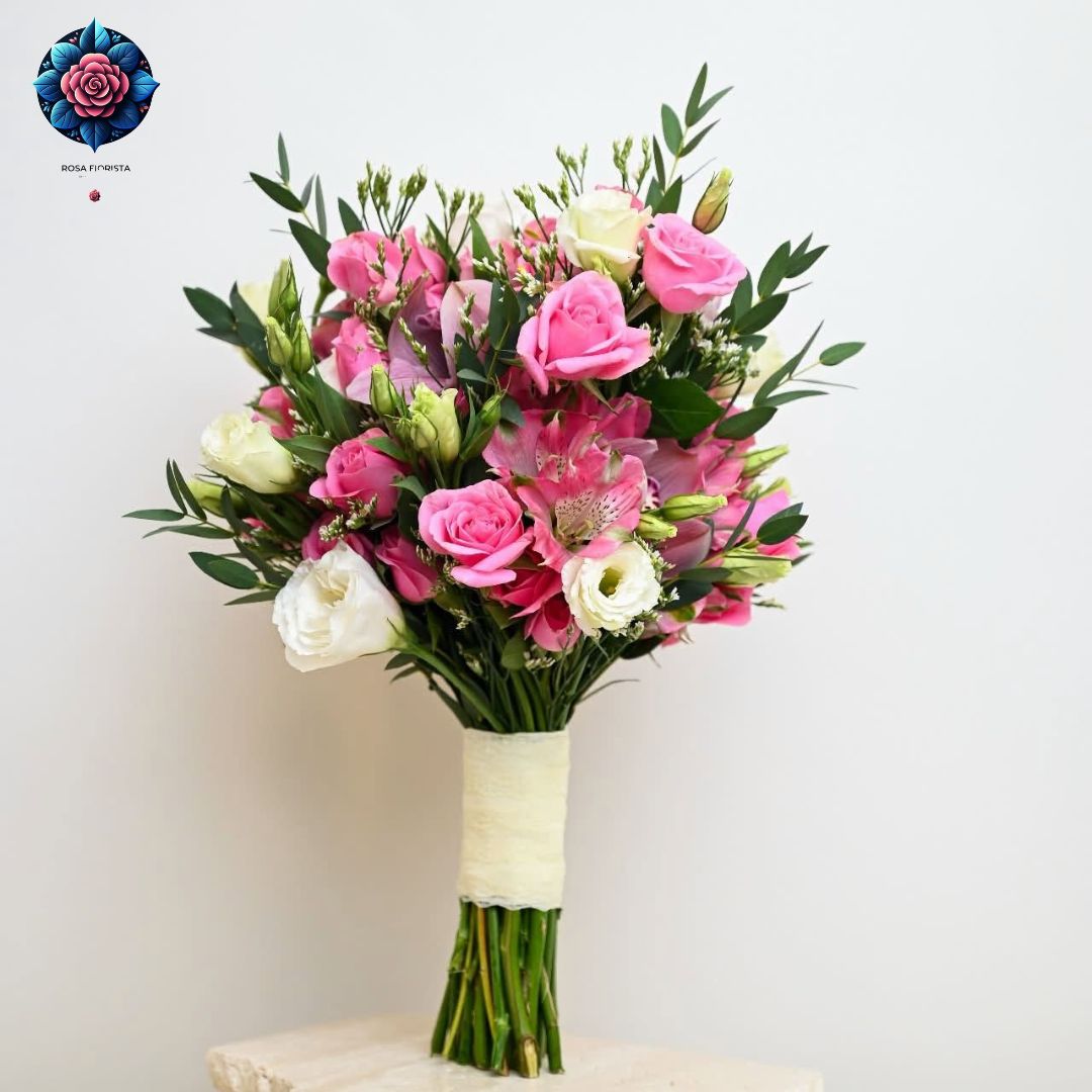 Bridal Mix Bouquet fresh mixed wedding flowers in Milan
