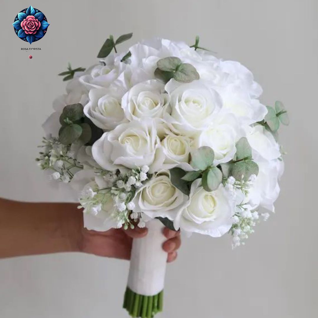 Bridal White Bouquet featuring elegant white wedding flowers for bridal ceremonies in Milan