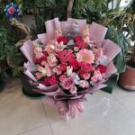 Love Mix Bouquet fresh romantic mixed flowers in Milan