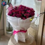 Love Red Roses Mix Bouquet fresh red roses in Milan