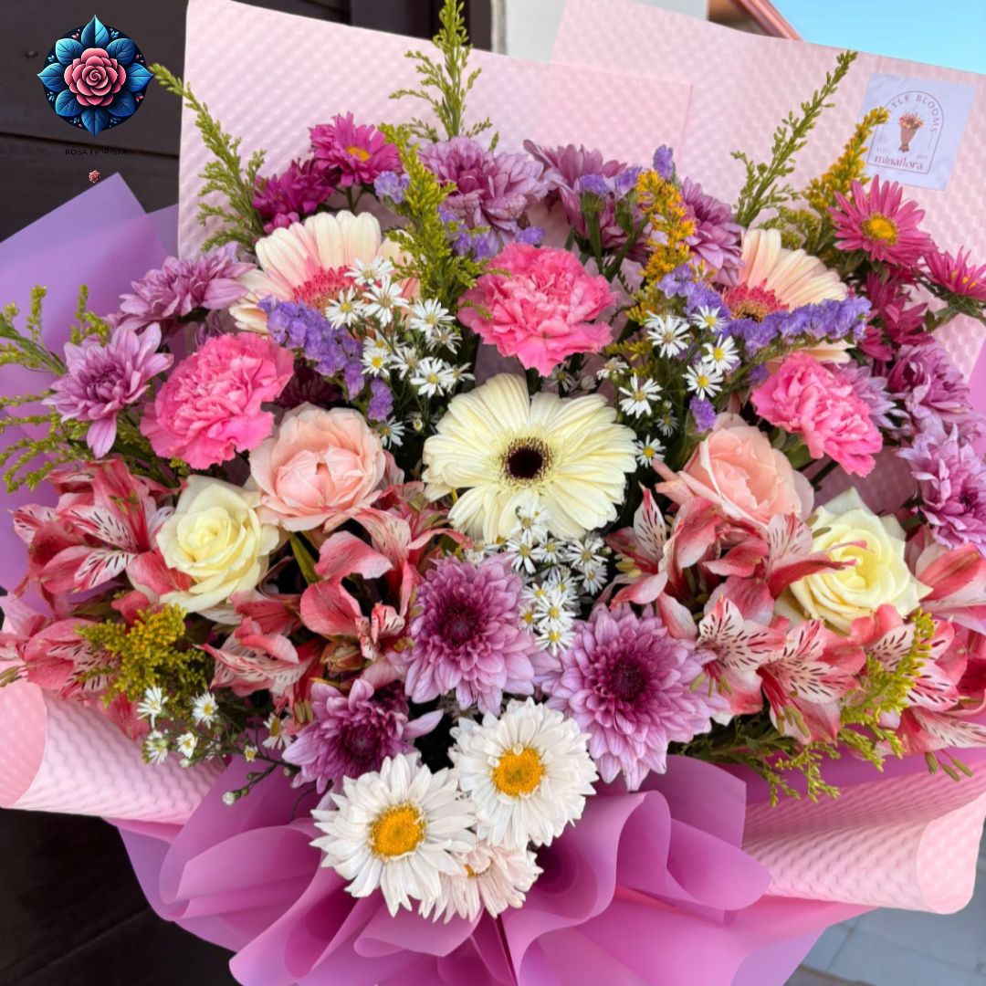 Mix Bouquet 017 fresh mixed flowers beautifully arranged in Milan