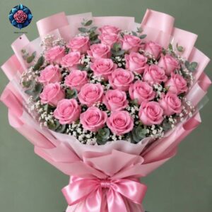 Pink Rose Bouquet 25 pieces for gift featuring 25 fresh pink roses from Rosa Fiorista in Milano.