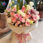 Roses Florist Bouquet fresh rose arrangement in Milan