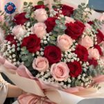 Roses Mix Bouquet elegant mixed rose flower arrangement for gifts and special occasions in Milan