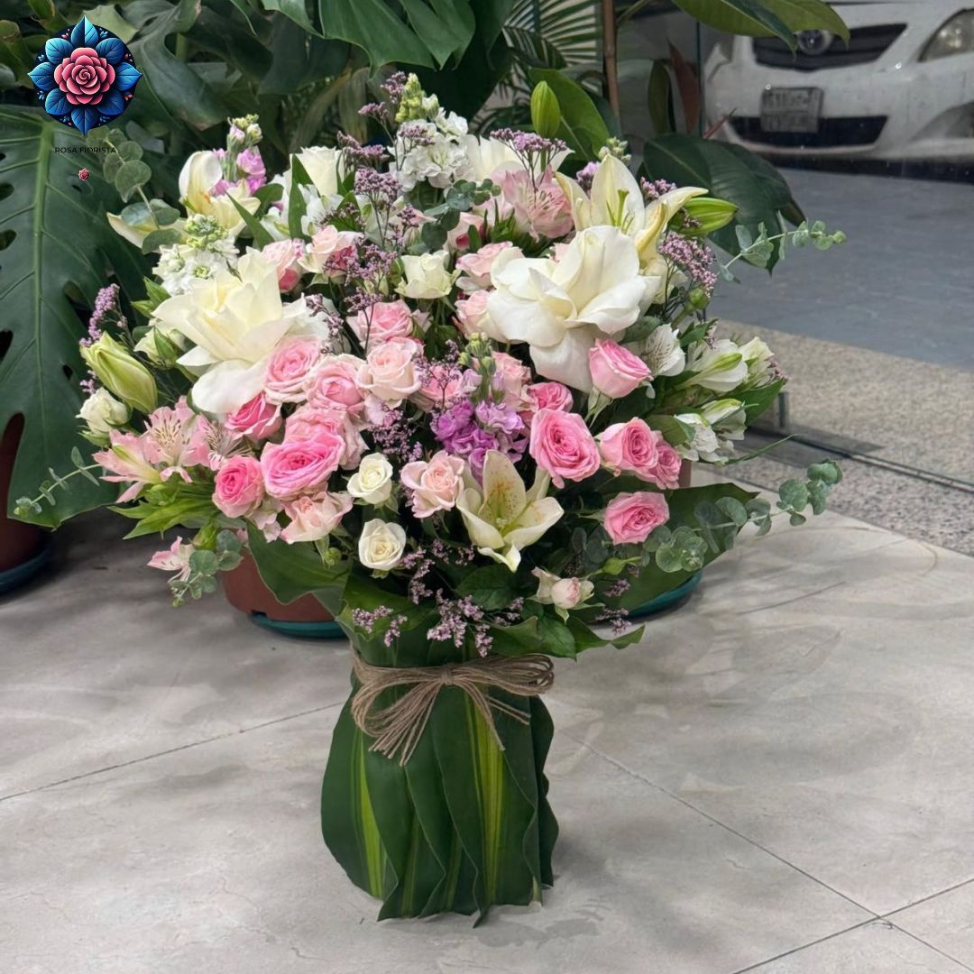 Varient Mix Bouquet fresh mixed flower arrangement in Milan