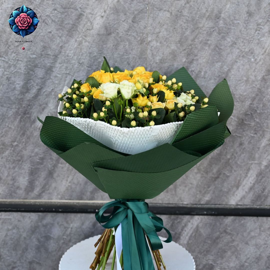 Yello Vive Mix Florist Bouquet fresh yellow mixed flowers in Milan