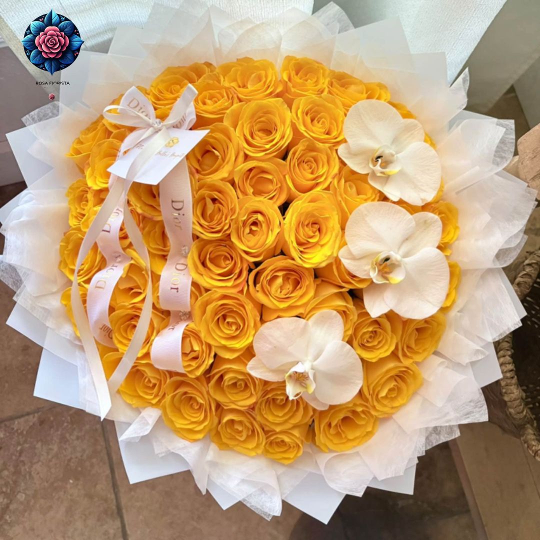 Yellow Rose Flower Luxury Bouquet featuring elegant yellow roses in Milan